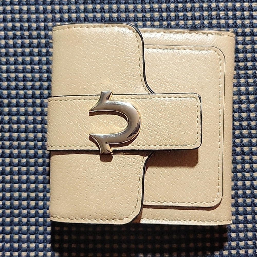 True religion wallet